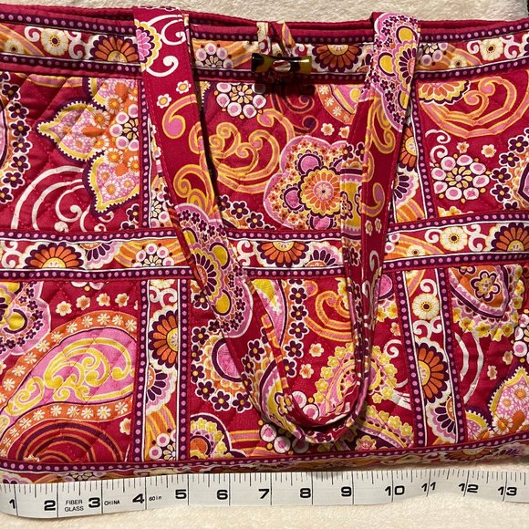 Vera Bradley Handbags - Vera Bradley Large Toggle Tote